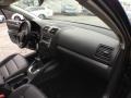 Black Uni - Jetta SE Sedan Photo No. 15