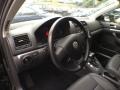 Black Uni - Jetta SE Sedan Photo No. 18