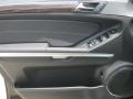 Black - GL 450 4Matic Photo No. 6