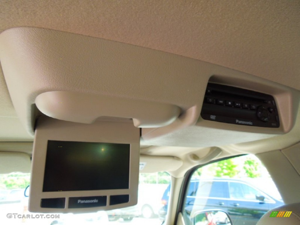 2006 Tahoe LT 4x4 - Sport Red Metallic / Tan/Neutral photo #19