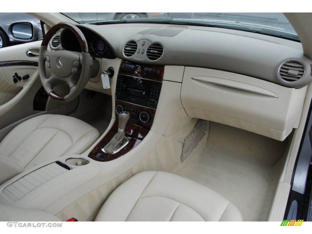 Stone Interior 2009 Mercedes-Benz CLK 350 Cabriolet Photo #64669283