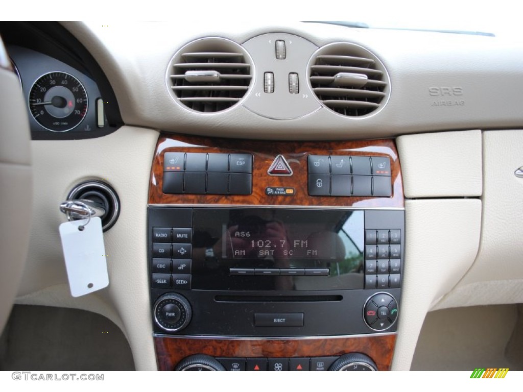 2009 Mercedes-Benz CLK 350 Cabriolet Controls Photo #64669319
