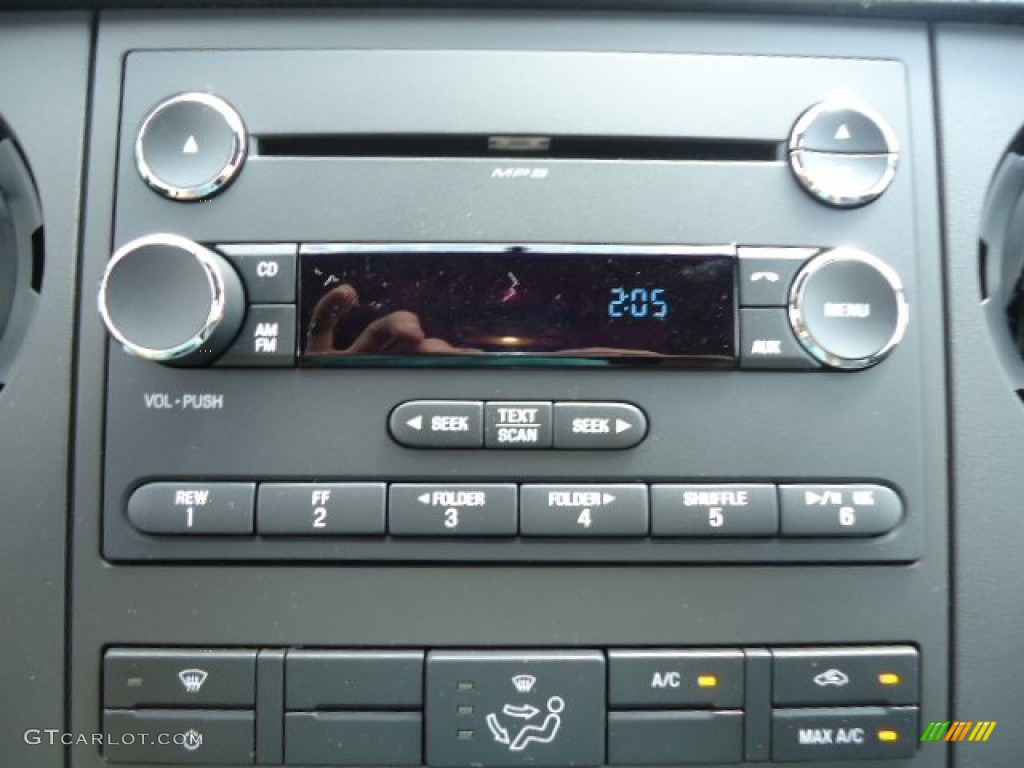 2012 Ford F350 Super Duty XL Regular Cab 4x4 Audio System Photo #64671380