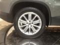Reflex Silver Metallic - Tiguan SE 4Motion Photo No. 4