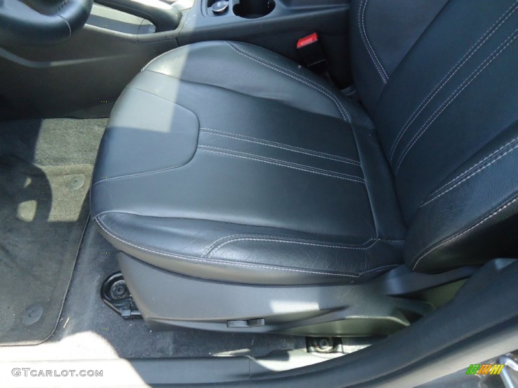 2012 Focus SEL Sedan - Sterling Grey Metallic / Charcoal Black Leather photo #17