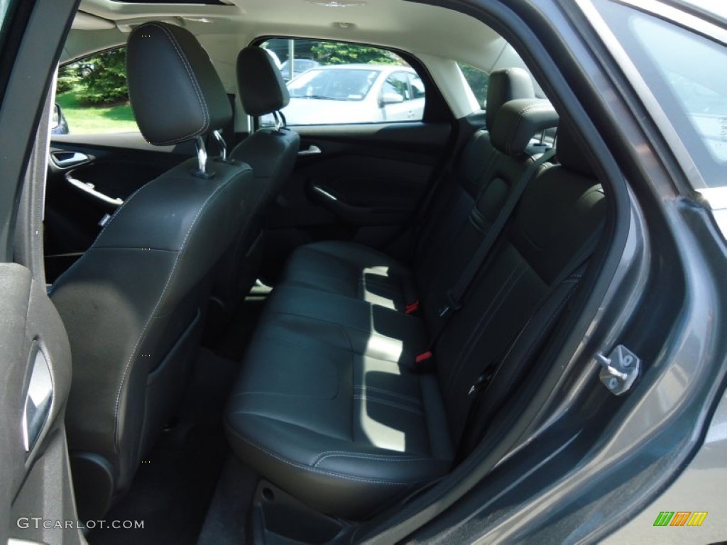 2012 Focus SEL Sedan - Sterling Grey Metallic / Charcoal Black Leather photo #23