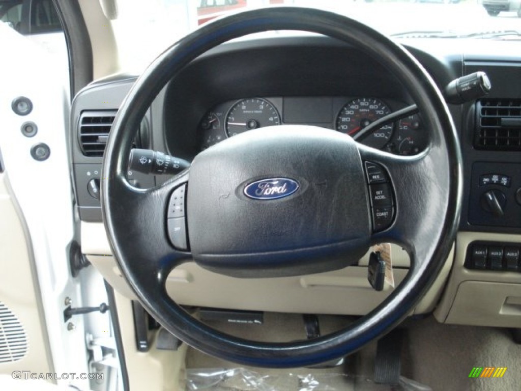 2006 Ford F250 Super Duty XLT FX4 Crew Cab 4x4 Tan Steering Wheel Photo #64673444