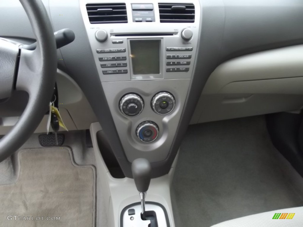 2010 Yaris Sedan - Black Sand Pearl / Bisque photo #10