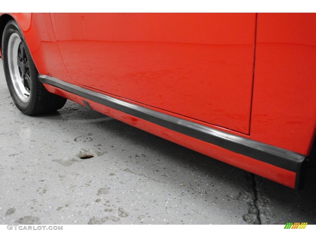 1983 911 SC Coupe - Guards Red / Black photo #47