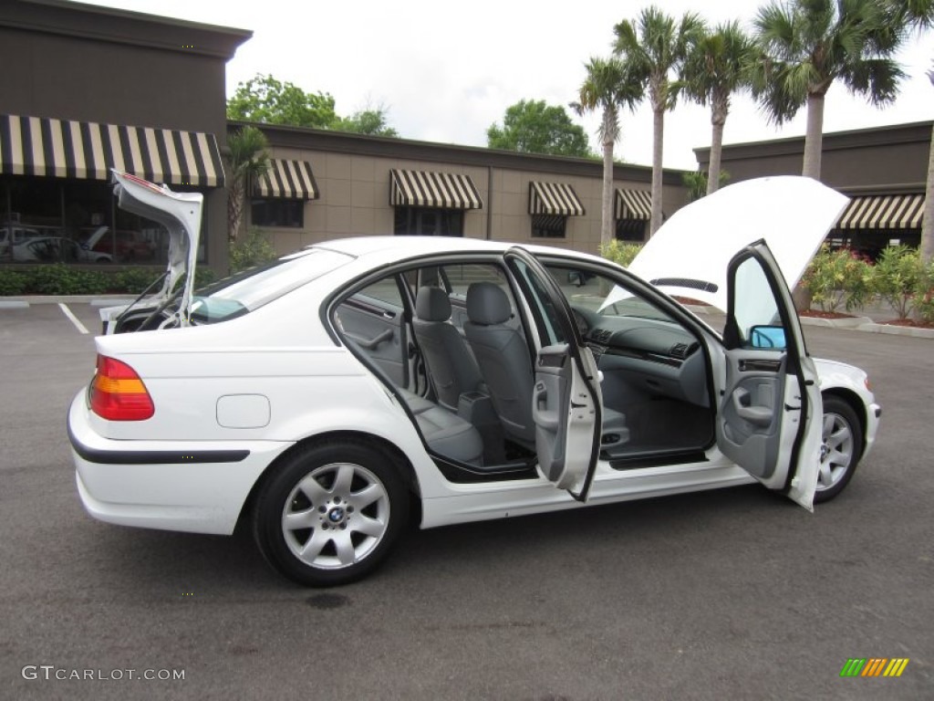 2003 3 Series 325i Sedan - Alpine White / Grey photo #21