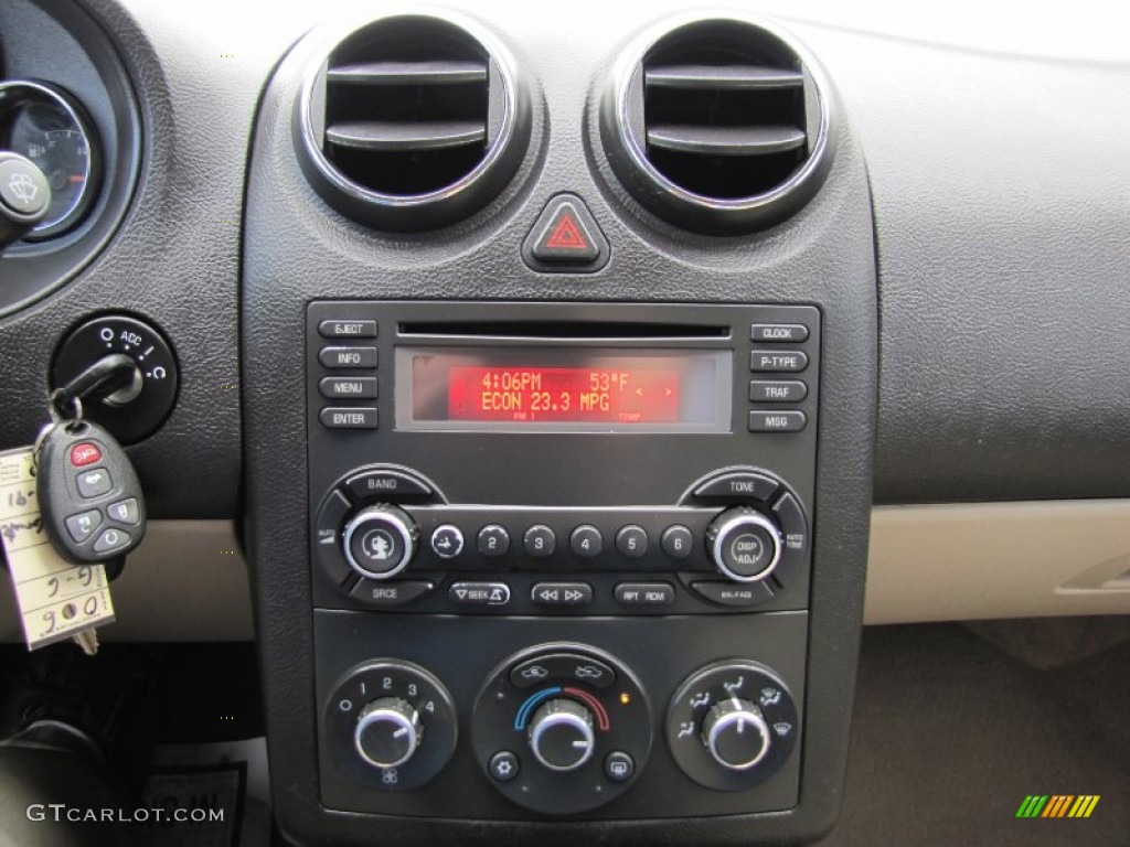 2006 Pontiac G6 GT Sedan Controls Photo #64679777