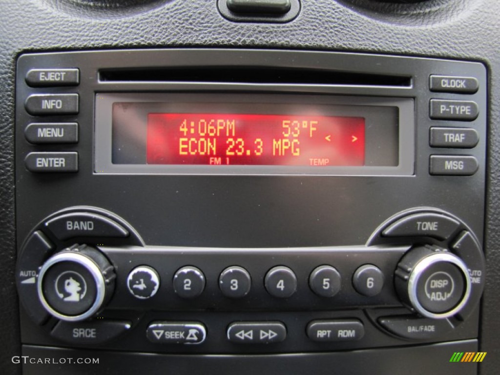 2006 Pontiac G6 GT Sedan Controls Photo #64679787
