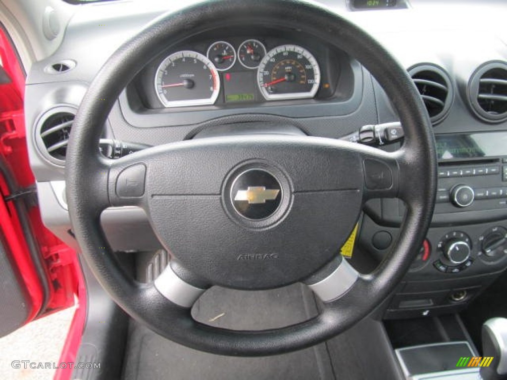 2010 Aveo LT Sedan - Victory Red / Charcoal photo #11