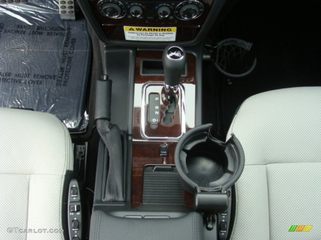 2012 Mercedes-Benz G 550 7 Speed Automatic Transmission Photo #64679990