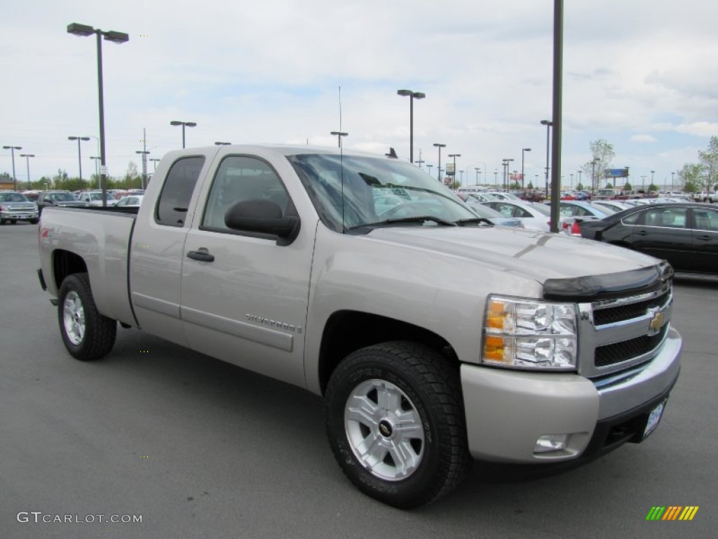 2008 Silverado 1500 LT Extended Cab 4x4 - Silver Birch Metallic / Light Titanium/Ebony Accents photo #1