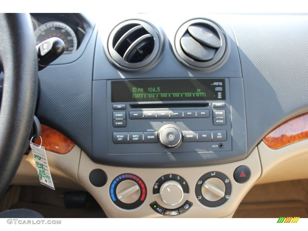 2010 Aveo LT Sedan - Victory Red / Neutral photo #6