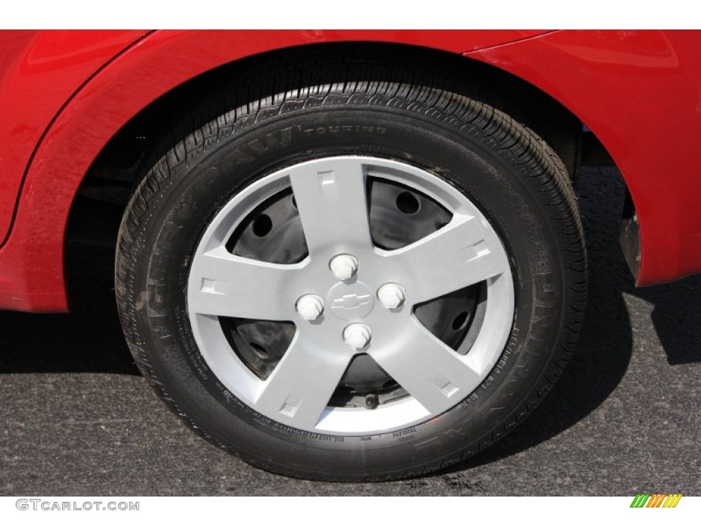 2010 Aveo LT Sedan - Victory Red / Neutral photo #13