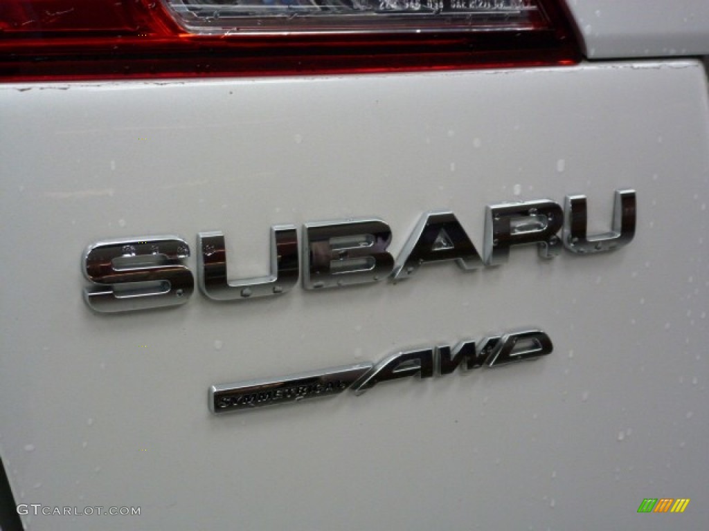 2011 Subaru Outback 2.5i Limited Wagon Marks and Logos Photo #64682948