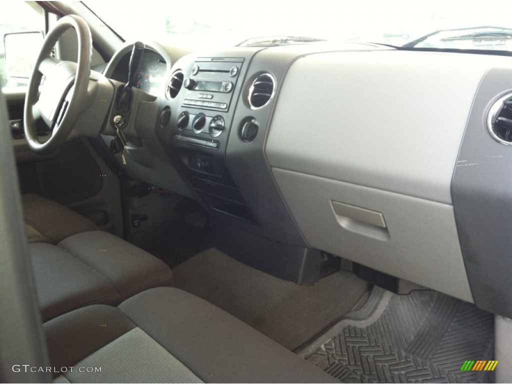 2005 F150 XLT SuperCrew 4x4 - Bright Red / Medium Flint/Dark Flint Grey photo #13