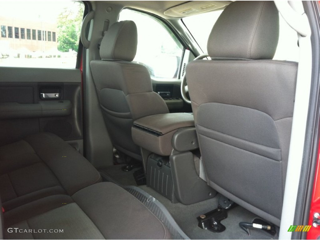 2005 F150 XLT SuperCrew 4x4 - Bright Red / Medium Flint/Dark Flint Grey photo #15
