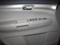 2007 Silver Pearl Saturn Outlook XE AWD  photo #23