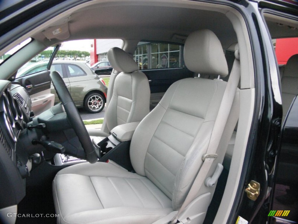 Dark Slate Gray/Light Graystone Interior 2005 Dodge Magnum R/T AWD Photo #64691486
