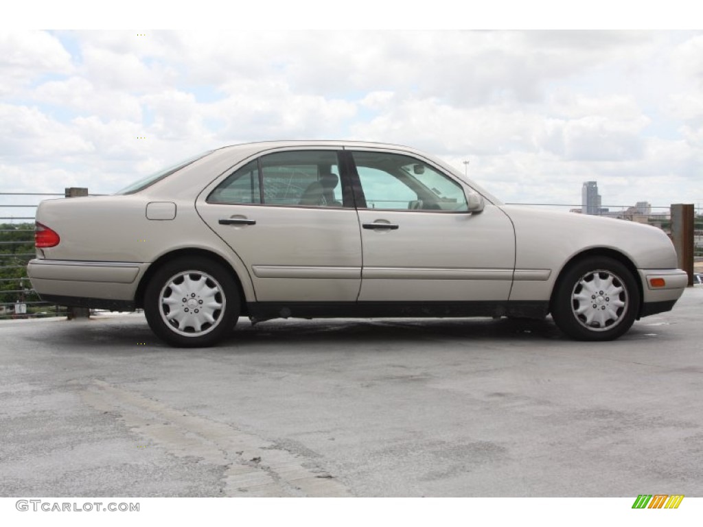 Smoke Silver Metallic 1999 Mercedes-Benz E 320 Sedan Exterior Photo #64693102
