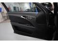Black - E 350 Sedan Photo No. 18