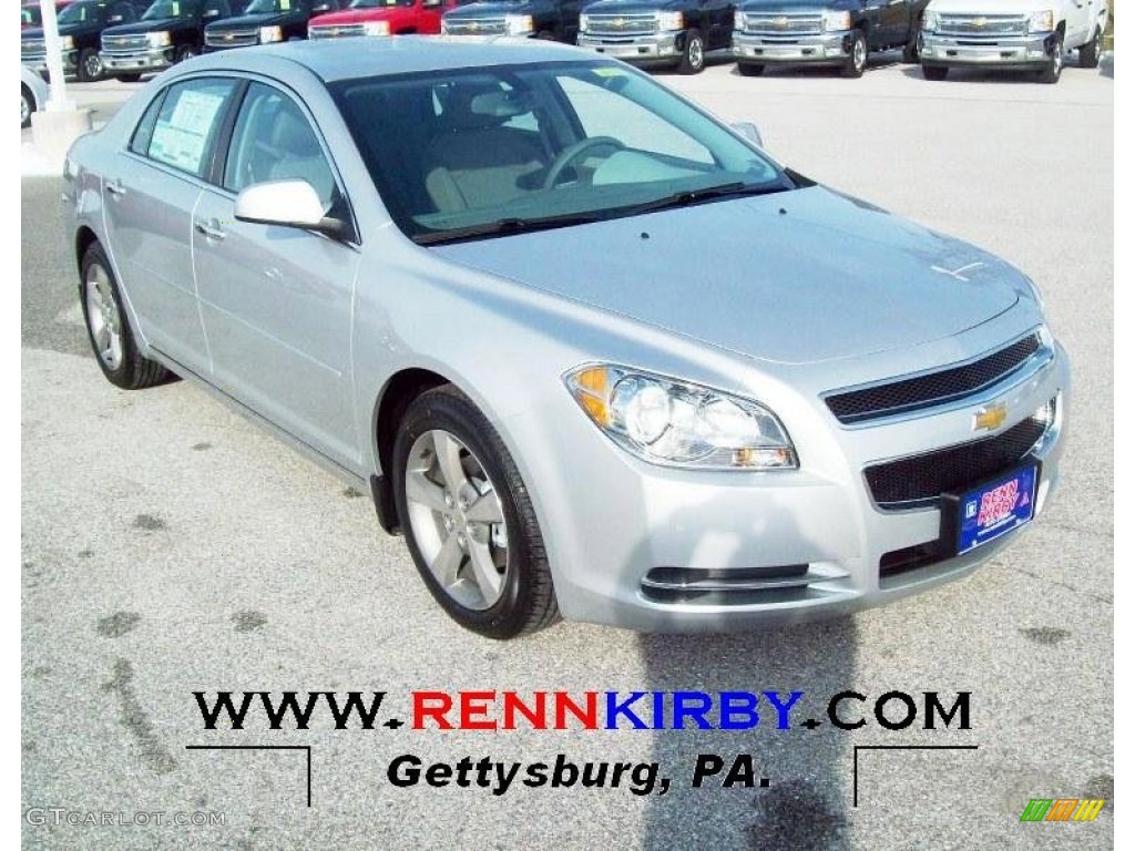 Silver Ice Metallic Chevrolet Malibu