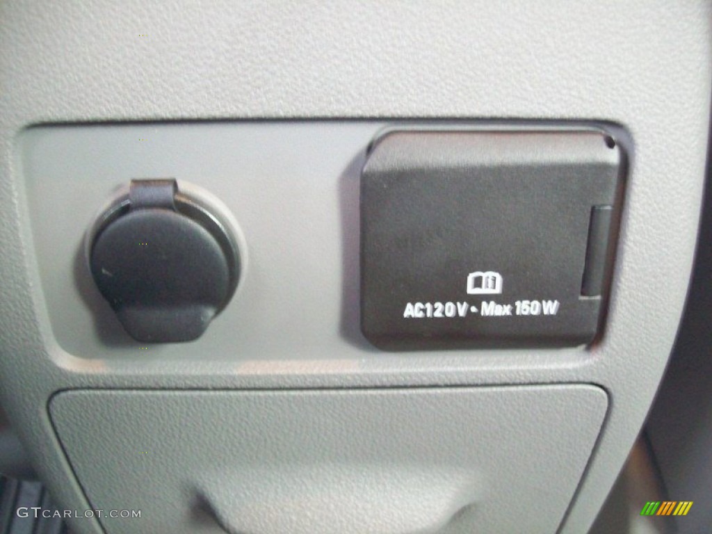 2012 Malibu LT - Silver Ice Metallic / Titanium photo #24