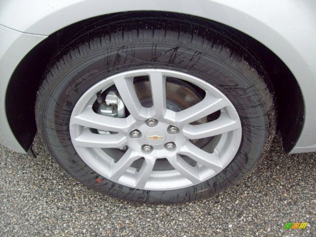 2012 Sonic LT Hatch - Silver Ice Metallic / Jet Black/Dark Titanium photo #4