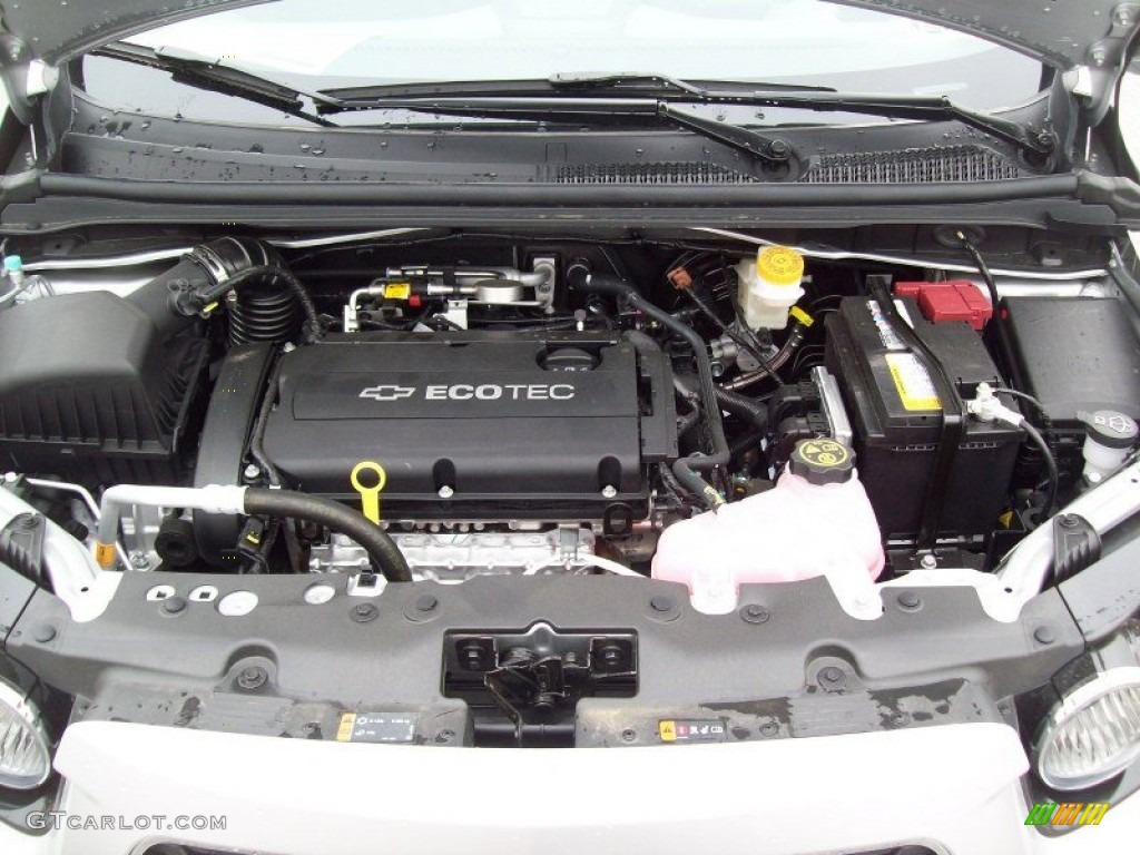 2012 Sonic LT Hatch - Silver Ice Metallic / Jet Black/Dark Titanium photo #17