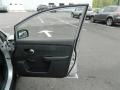 Brillant Silver - Versa 1.6 Sedan Photo No. 22