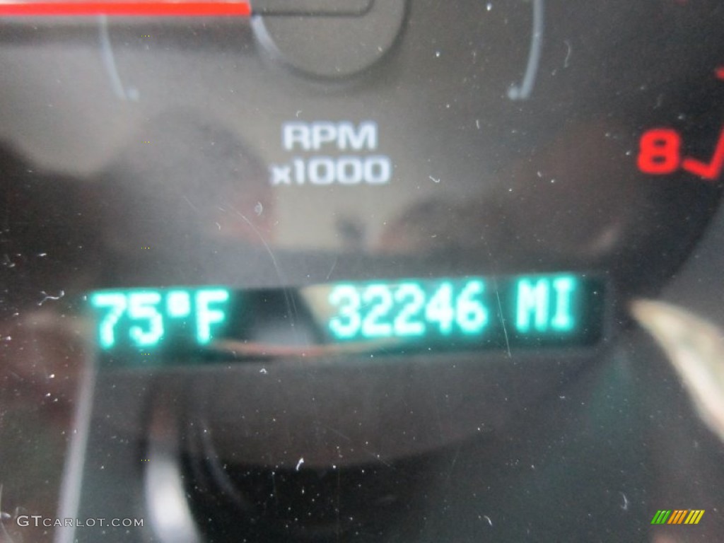 2010 Cobalt LT Sedan - Victory Red / Gray photo #12