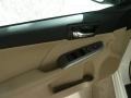 Super White - Camry Hybrid XLE Photo No. 11