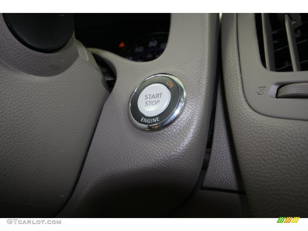 2009 Infiniti G 37 Sedan Controls Photo #64705782