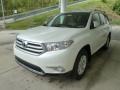 2012 Blizzard White Pearl Toyota Highlander V6 4WD  photo #5