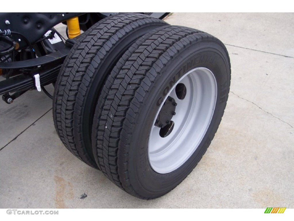 2012 Ford F450 Super Duty XL Regular Cab Chassis Wheel Photos