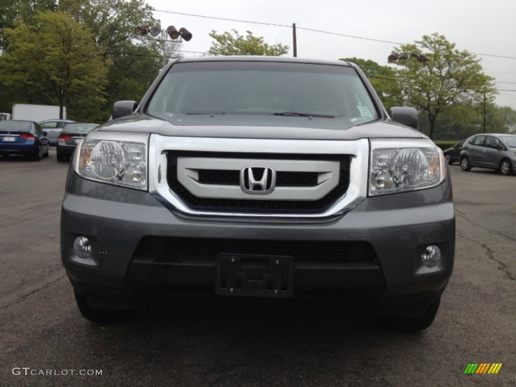 2009 Pilot Touring 4WD - Sterling Gray Metallic / Black photo #6