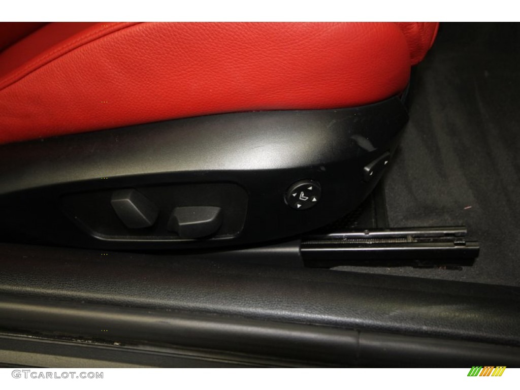2009 3 Series 335i Coupe - Black Sapphire Metallic / Coral Red/Black Dakota Leather photo #32