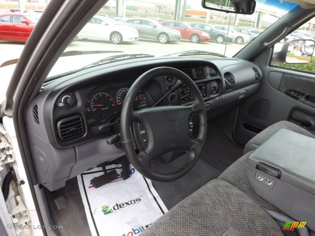 Gray Interior 1998 Dodge Ram 2500 Laramie Extended Cab Photo #64718082