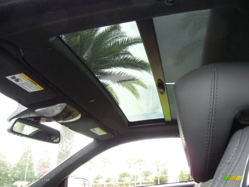 2009 Mercedes-Benz SL 63 AMG Roadster Sunroof Photos