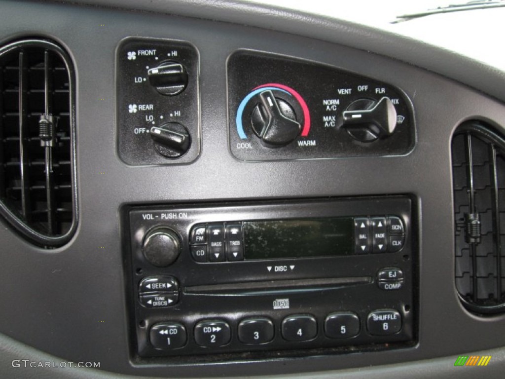 2004 Ford E Series Van E350 Super Duty XLT Passenger Controls Photos