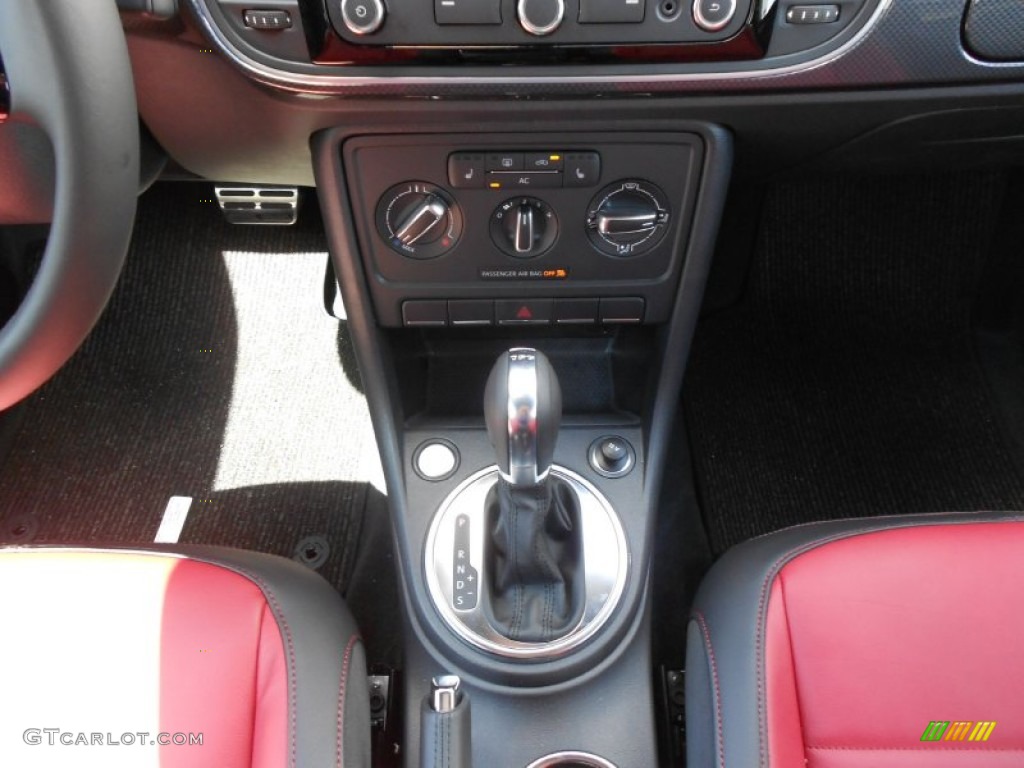2012 Volkswagen Beetle Turbo 6 Speed DSG Dual-Clutch Automatic Transmission Photo #64731888