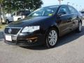 Deep Black - Passat Komfort Sedan Photo No. 7