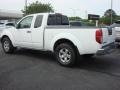 2011 Avalanche White Nissan Frontier SV V6 King Cab 4x4  photo #7