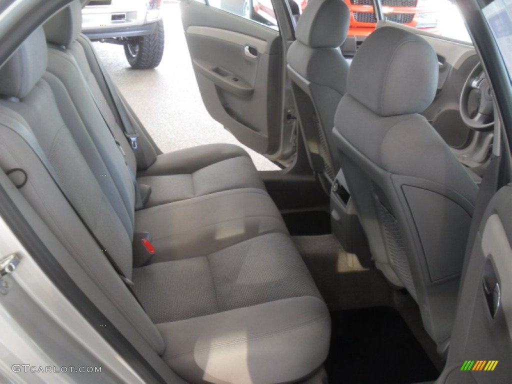 2008 Malibu LS Sedan - Silverstone Metallic / Titanium Gray photo #9