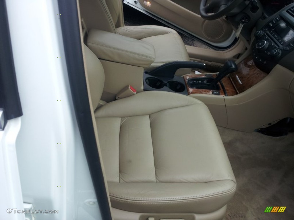 2003 Accord EX V6 Sedan - Taffeta White / Ivory photo #5