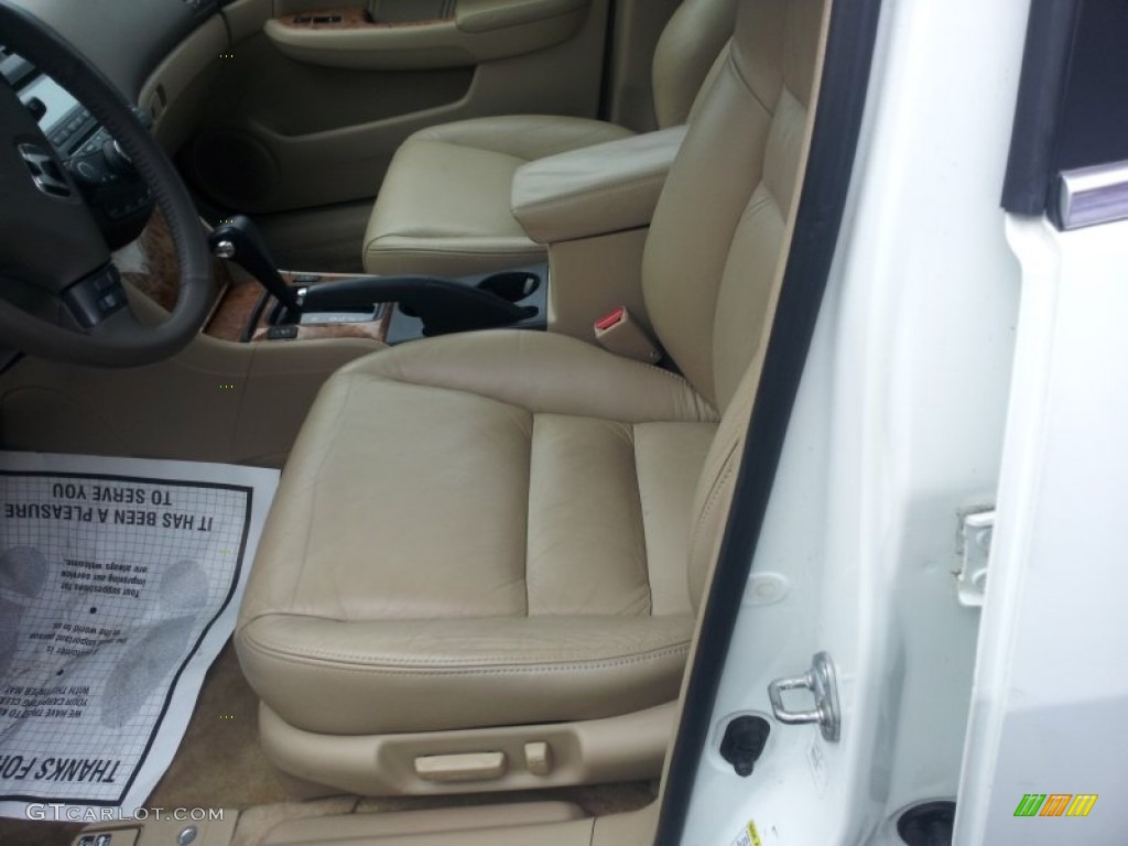 2003 Accord EX V6 Sedan - Taffeta White / Ivory photo #6