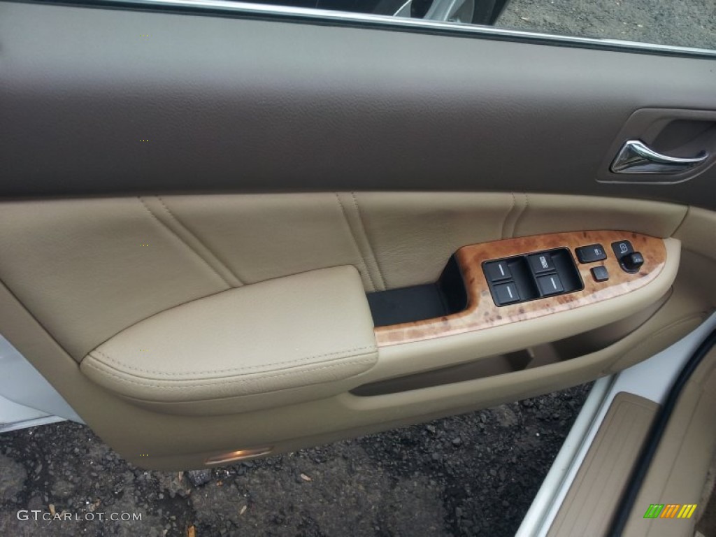 2003 Accord EX V6 Sedan - Taffeta White / Ivory photo #16